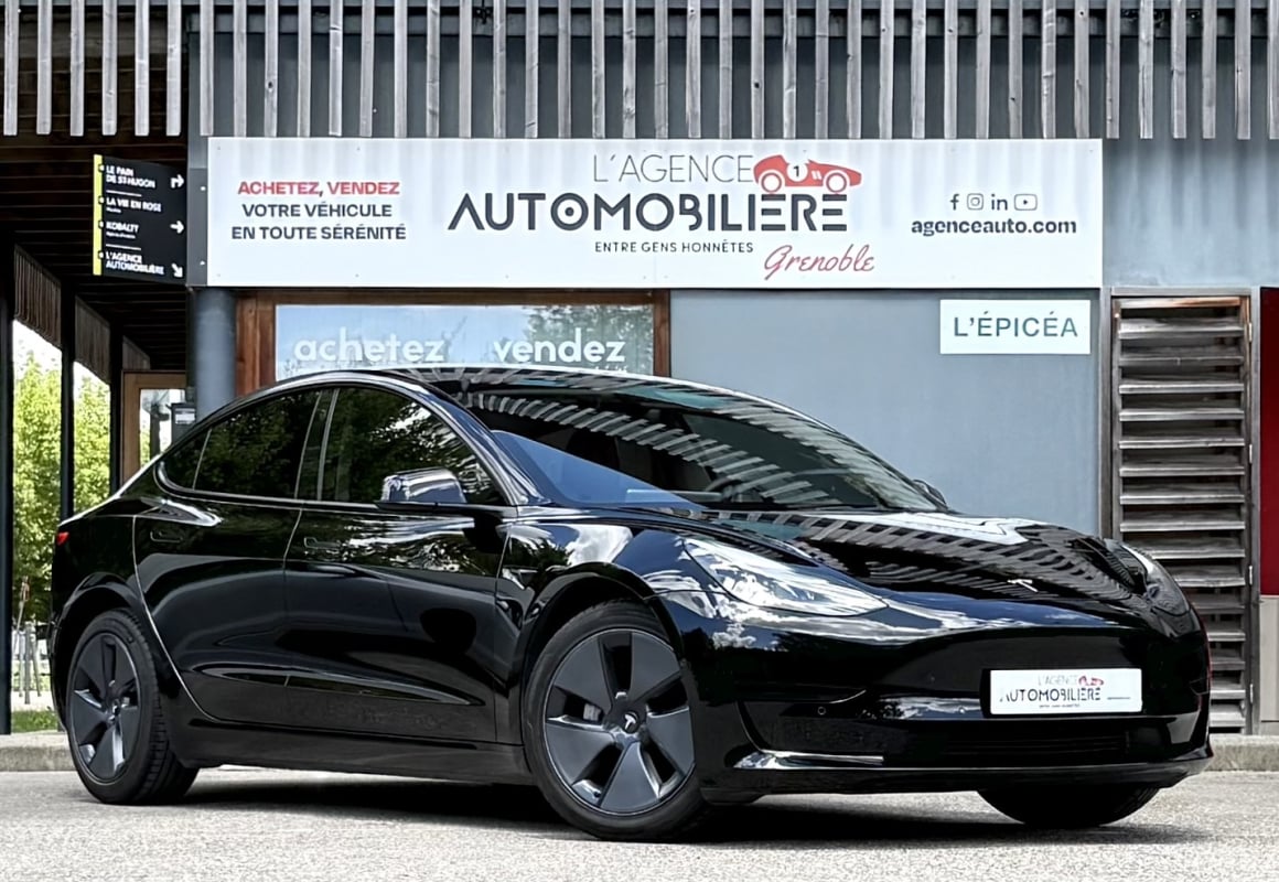 Tesla Model 3 Licorne 60kW 325ch Standard Plus — 2