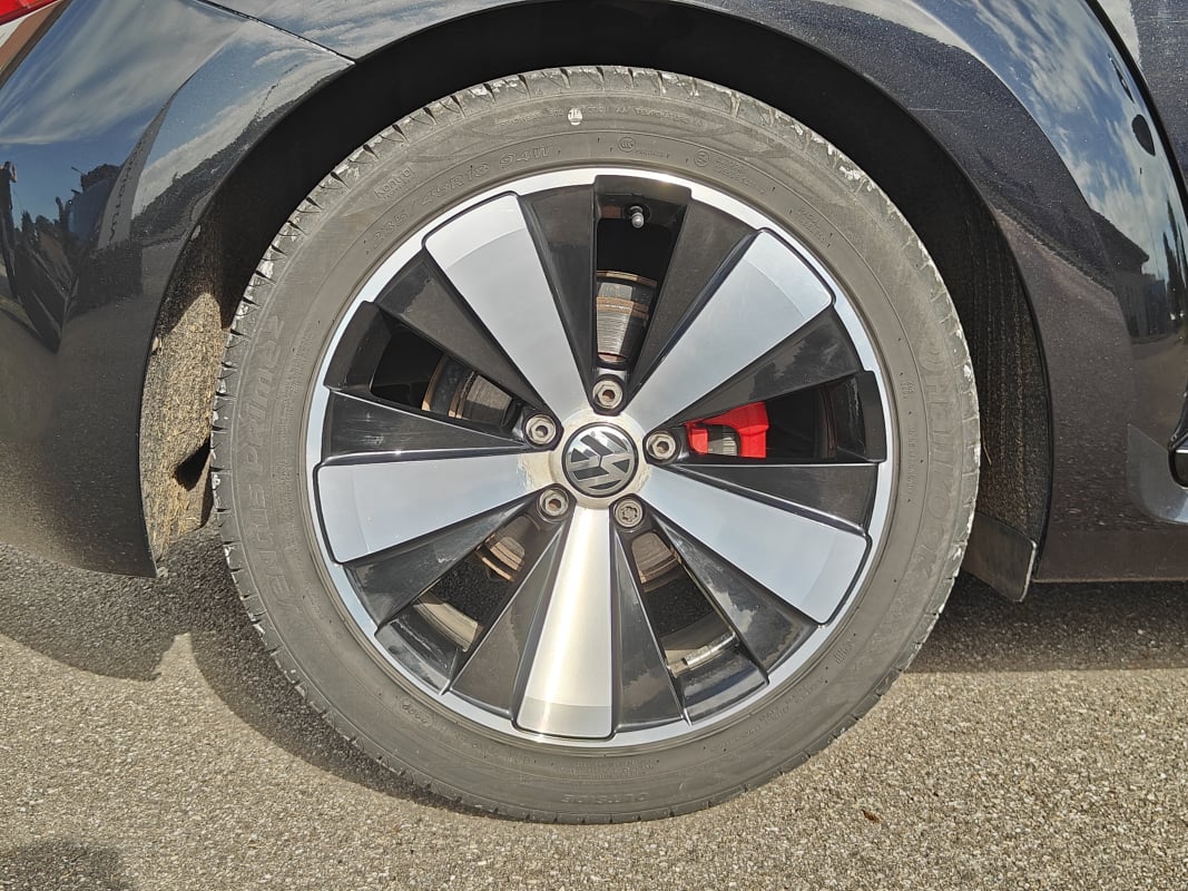 Volkswagen Coccinelle 2.0 TSI 200CH BLACK TURBO DSG6 — 40