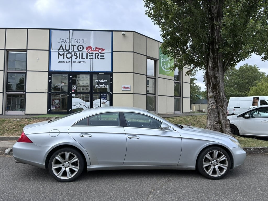 Mercedes-Benz CLS 3.0 V6 320 CDI 225CH BVA — 2