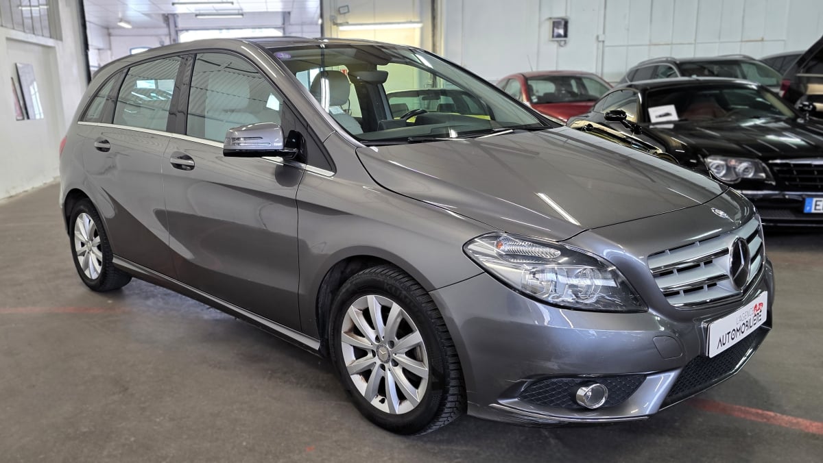 Mercedes-Benz Classe B 180 Design 122ch 7G-DCT — 2