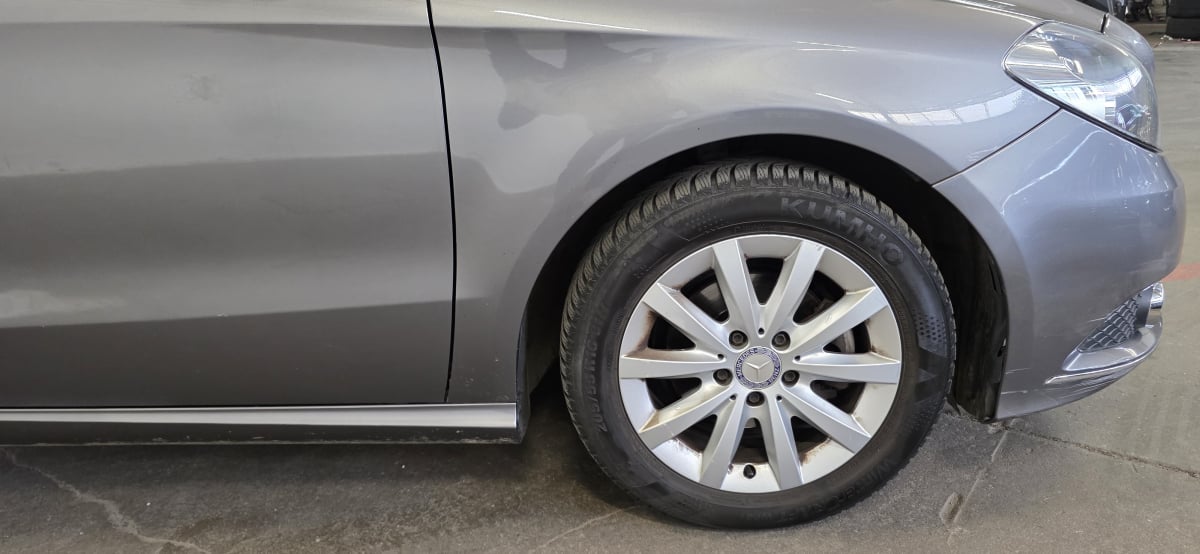 Mercedes-Benz Classe B 180 Design 122ch 7G-DCT — 32
