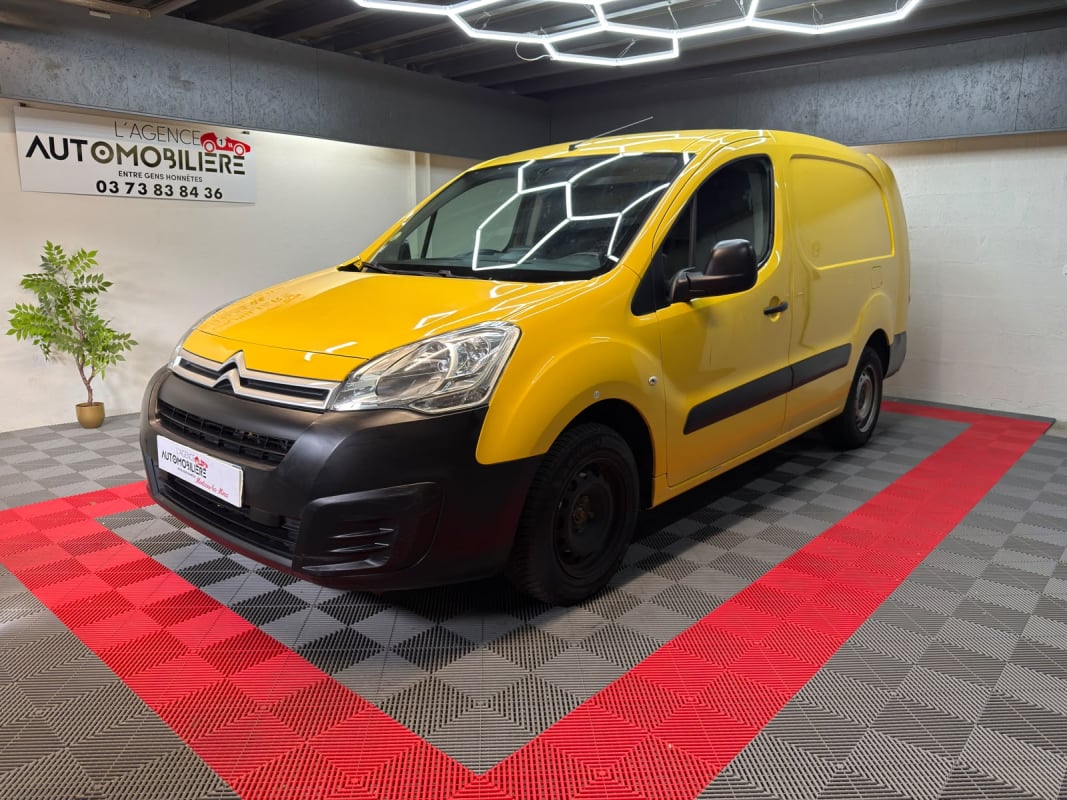 Citroen Berlingo II (3) 1.6 BLUEHDI 100 CLUB TAILLE XL — 1