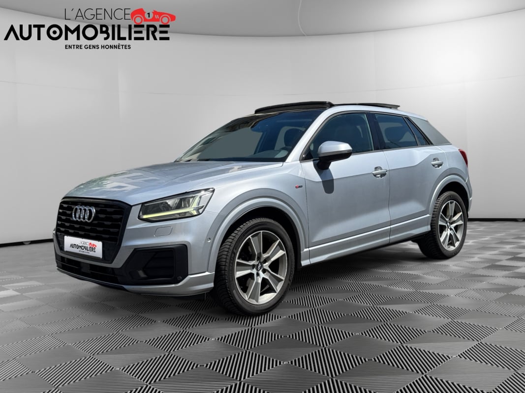 Audi Q2 35 TFSI 150ch S-Line Midnight Series S-tronic 7 / Toit ouvrant — 1