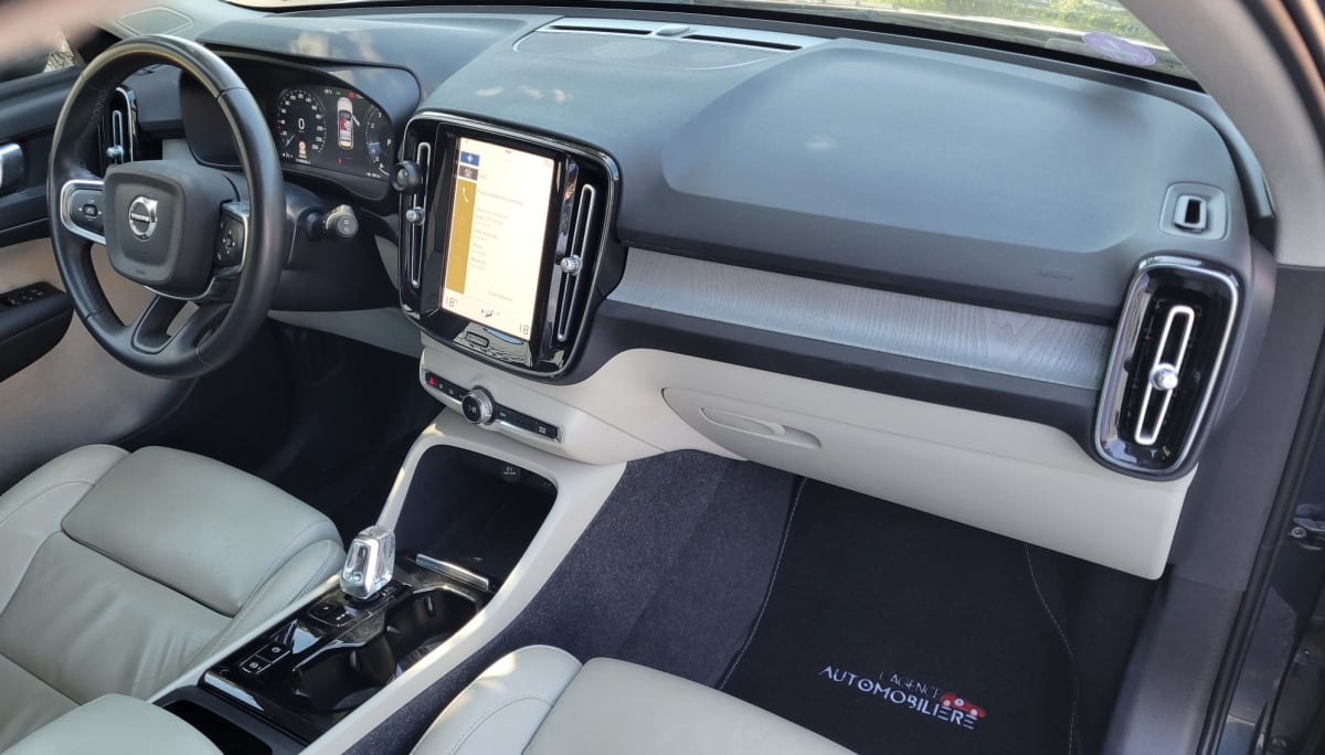 Volvo XC40 1.5 T2 130 CH INSCRIPTION LUXE 2WD GEARTRONIC BVA ENTRETIENS EXLUSIVE VOLVO — 20
