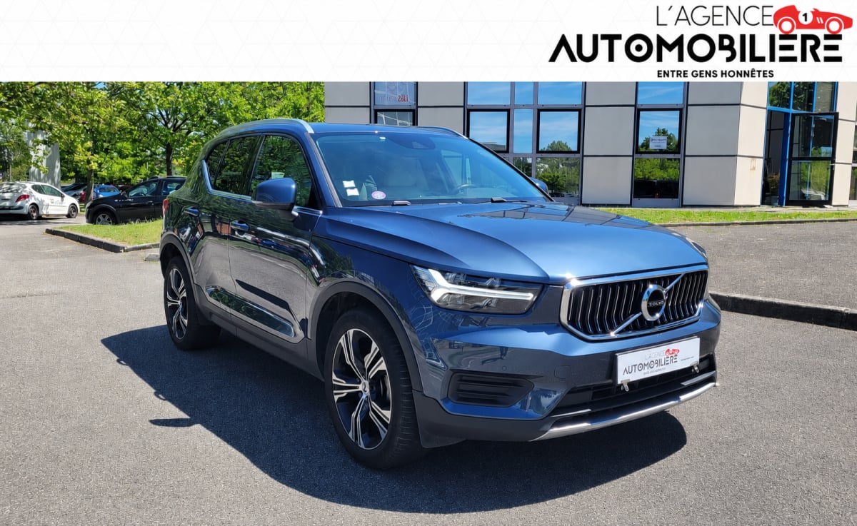 Volvo XC40 1.5 T2 130 CH INSCRIPTION LUXE 2WD GEARTRONIC BVA  ENTRETIENS EXLUSIVE VOLVO