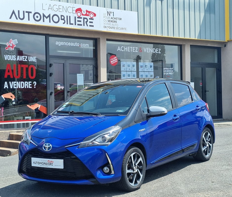 Toyota Yaris 1.5 VVTI HYBRID 100H COLLECTION "boîte auto" — 1