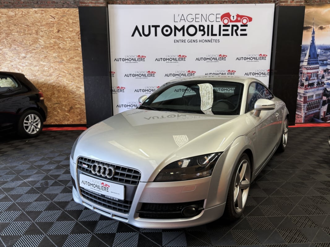 Audi TT Coupé 2.0 TFSI 200 SLINE — 1