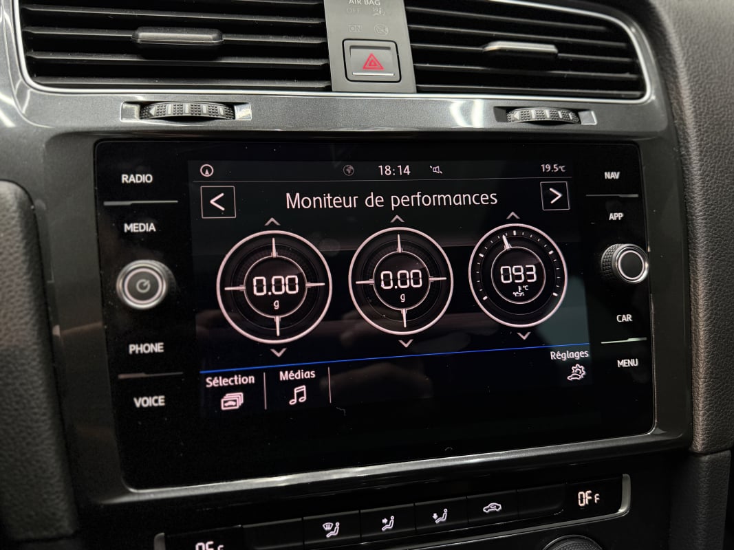 Volkswagen Golf 7 1.0 TSI 110 Confortline — 21