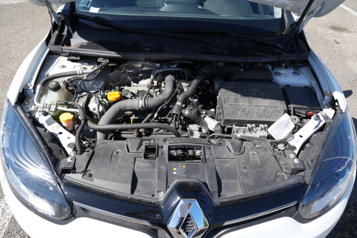 Renault Megane III (3) 1.2 TCE 115 LIMITED ECO2 — 40