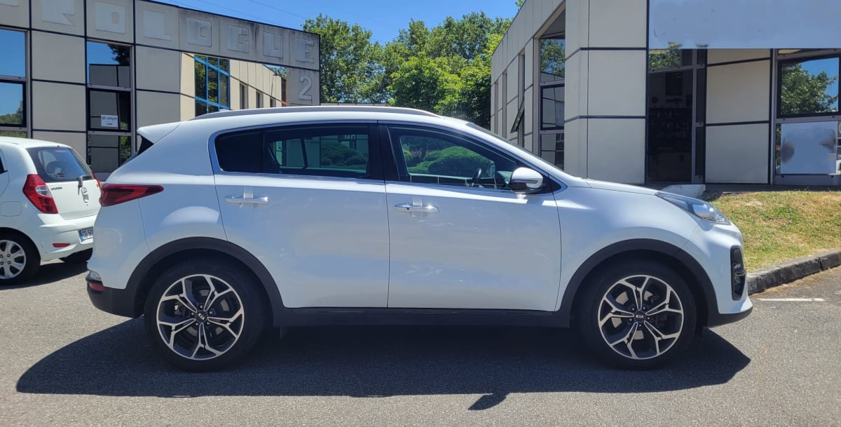 Kia Sportage 1.6 CRDI 135 HYBRID MHEV GT LINE PREMIUM 4X2 BVA — 2