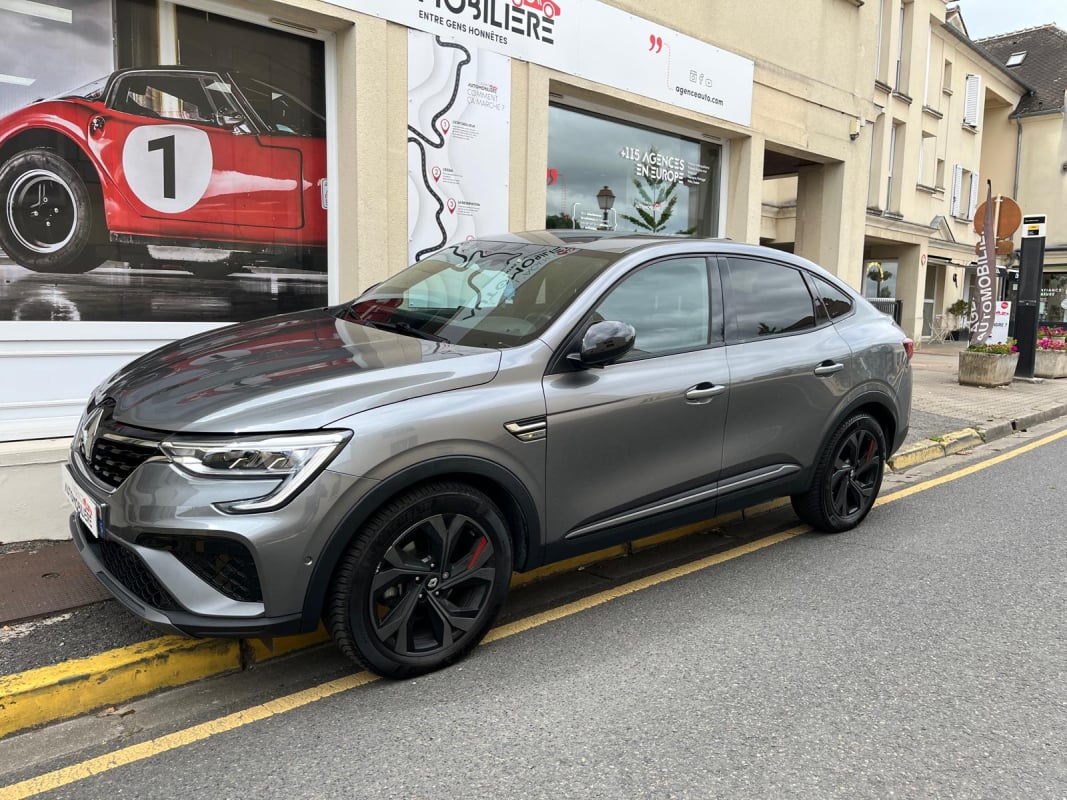 Renault Arkana 1.6 E-TECH 145 RS LINE 21B