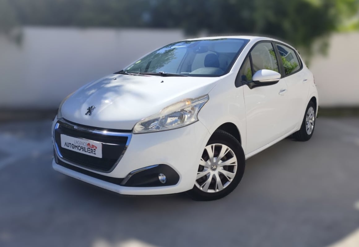 Peugeot 208 SOCIETE 1.6 BLUEHDI 75 PREMIUM GPS // CLIM // DISTRI OK // CT OK