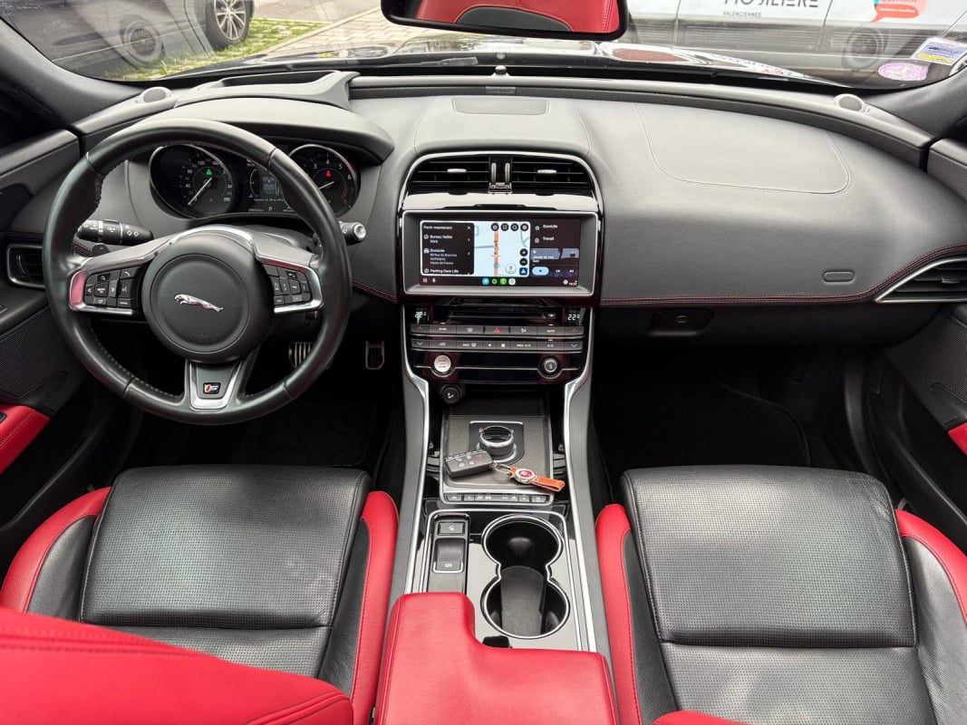 Jaguar XE V6 3.0 Supercharged 340ch S BVA8 — 2