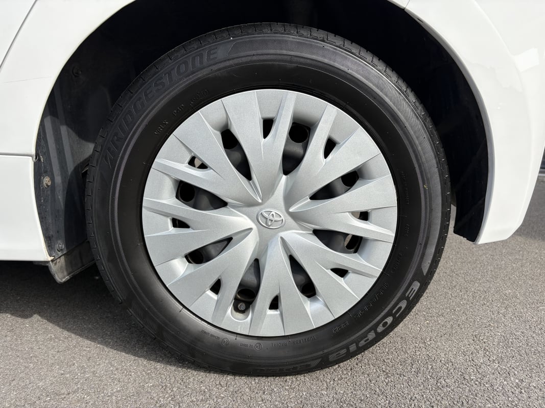 Toyota Yaris IV 120 VVT-I FRANCE — 38