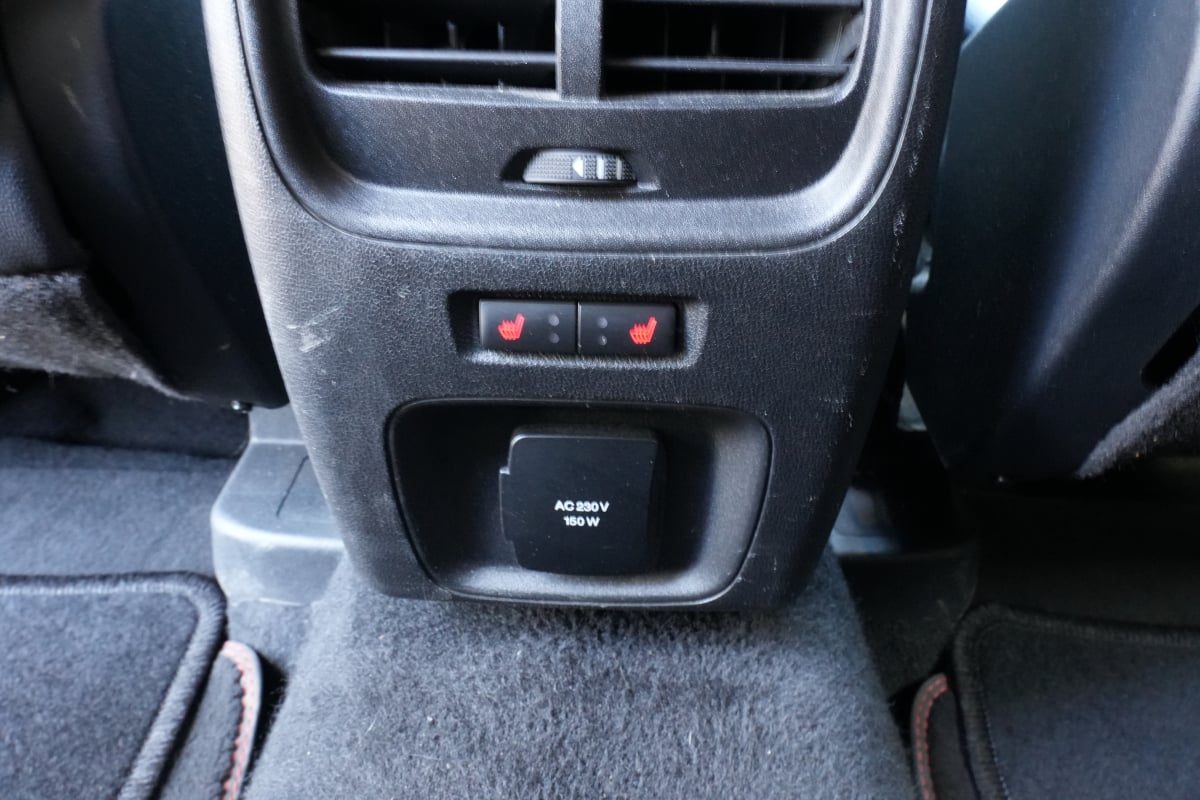 Ford Kuga III 1.5 ECOBLUE 120 ST-LINE X — 40