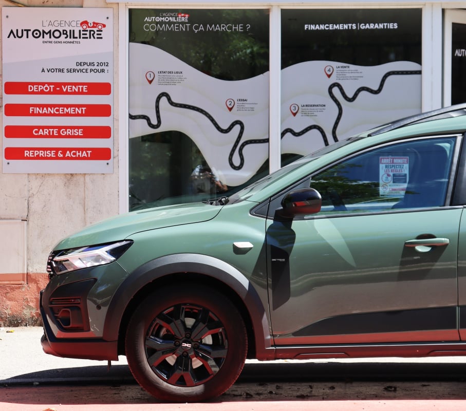 Dacia Jogger 1.0 TCe 100 Extrême+ GPL (1ère main, 7 Places, Carplay) — 2