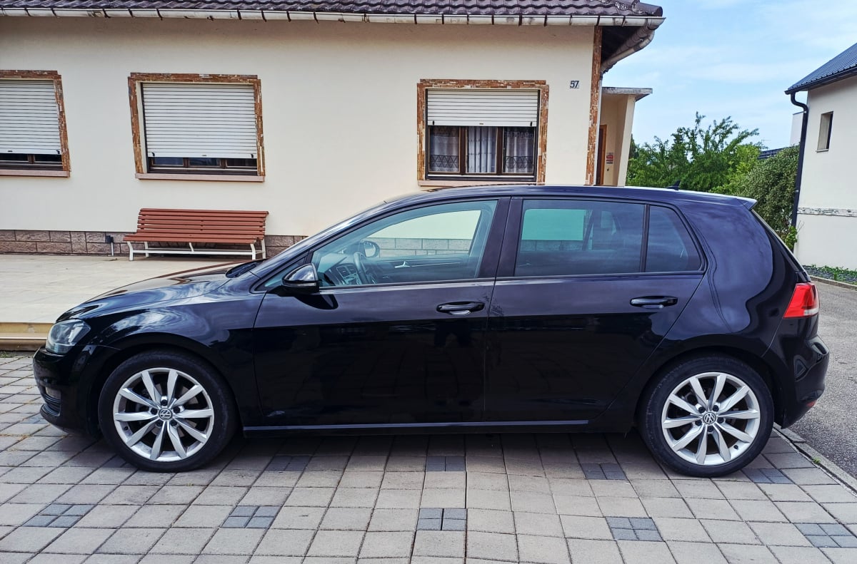 Volkswagen Golf 1.2 TSI 105 CV Confortline DSG7 Seulement 58000 km — 2