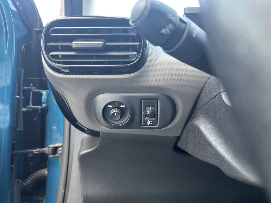 Citroen C4 Cactus Phase 2 1.5 BlueHDi 102cv Shine — 33