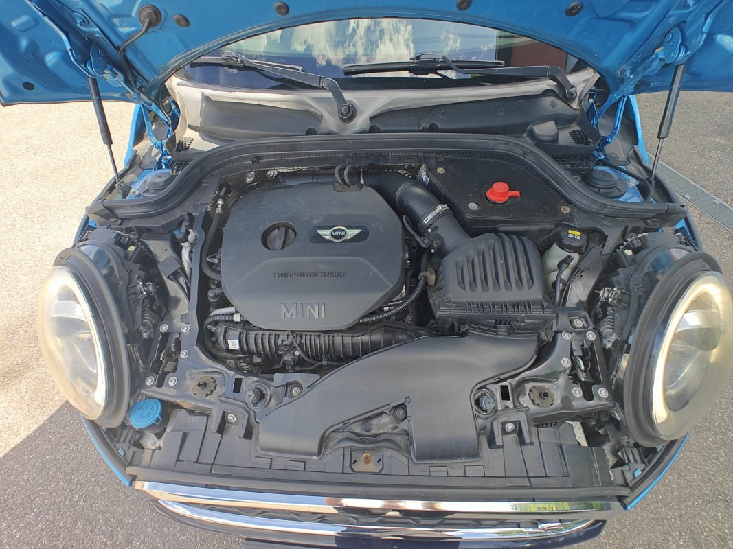Mini Mini 5 Portes Cooper S 192ch Pack Red Hot Chili — 40