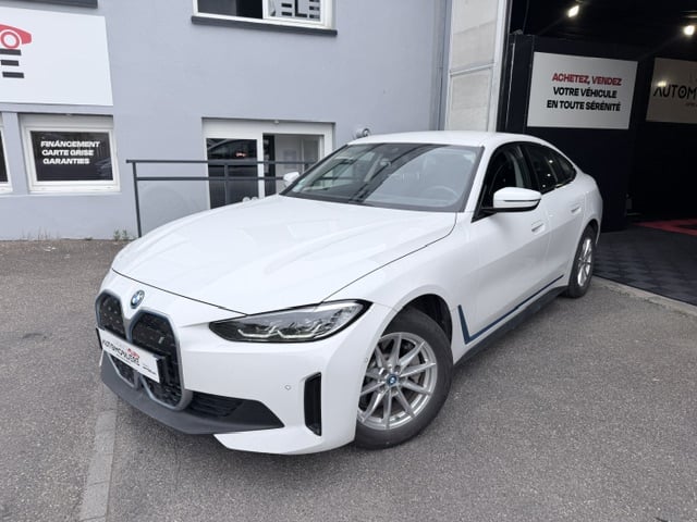 BMW i4 eDrive35 286 Carplay - Régulateur de vitesse adaptatif - Caméra de recul - Hayon électrique - Climatisation auxiliaire