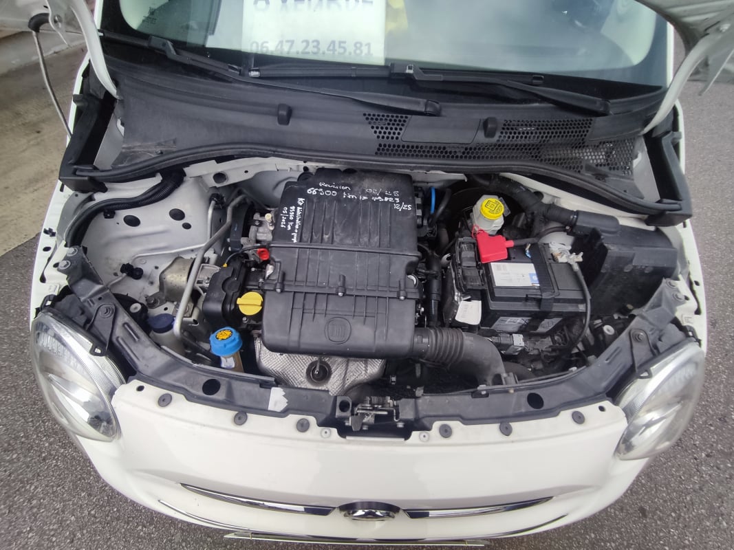 Fiat 500 BIANCO AMORE EDIZIONE Entretiens suivi — 40