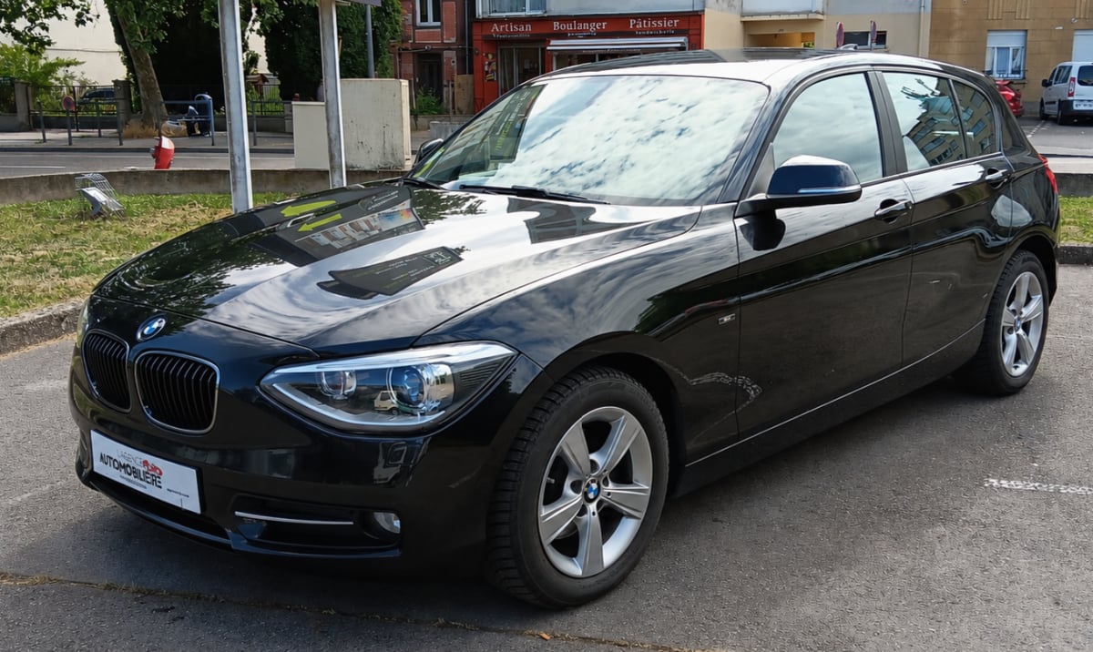 BMW Série 1 118d xDrive Sport 143Cv — 2