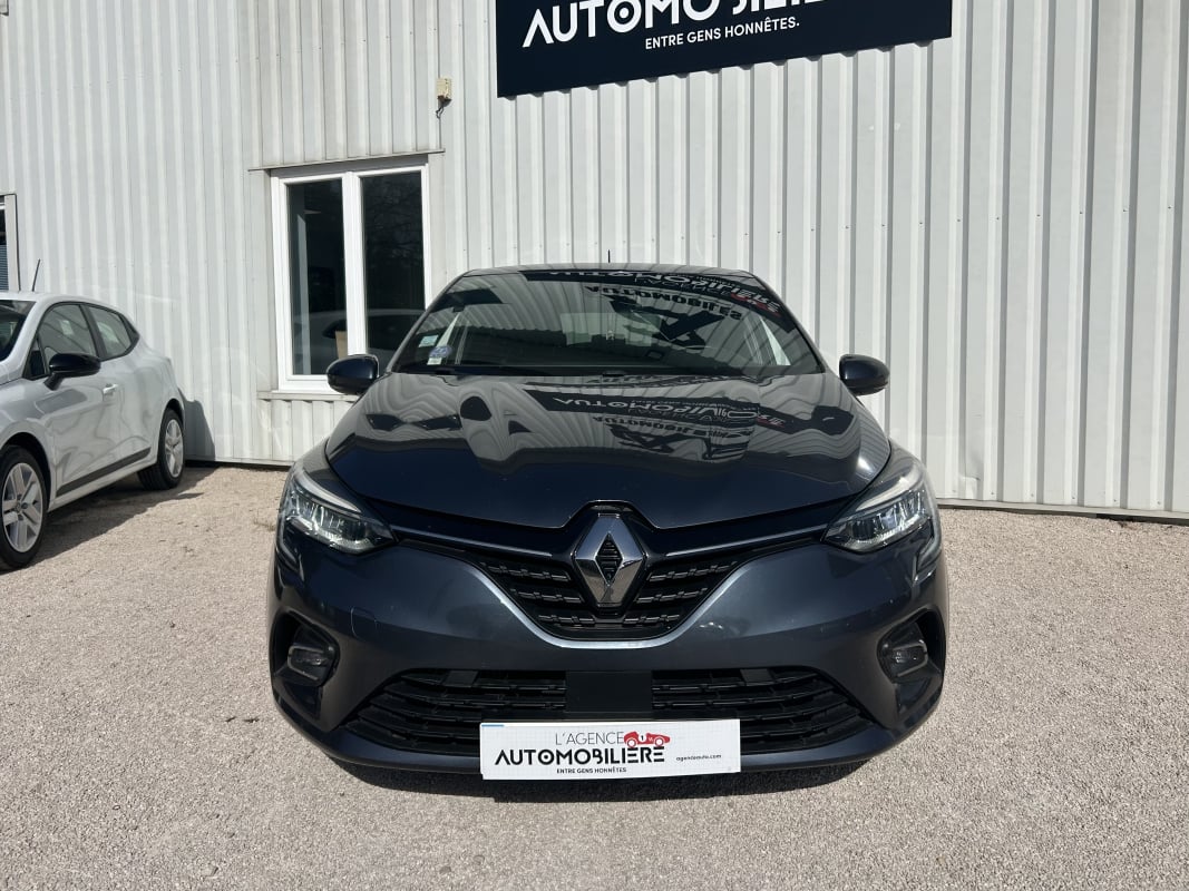 Renault Clio V 1.0 TCe 100 cv INTENS — 2