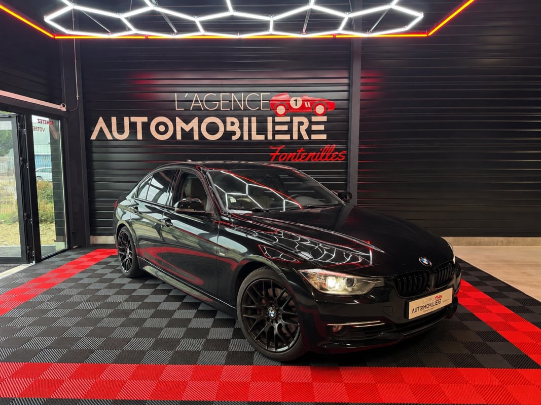 BMW Série 3 328i 2.0 245ch Luxury BVA Garantie 12mois — 1