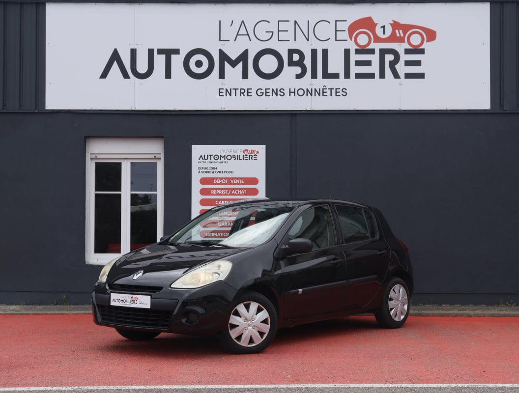 Renault Clio III 5 Portes 1.2 i 75 BVM5 (1ère main, Suivi complet Renault, Distri à jour...) — 1
