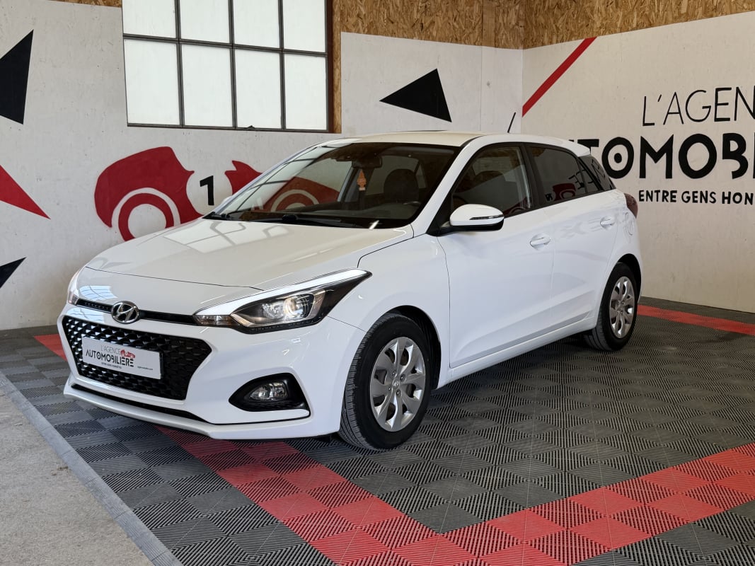 Hyundai i20 1.2 i 16V 84 cv — 2