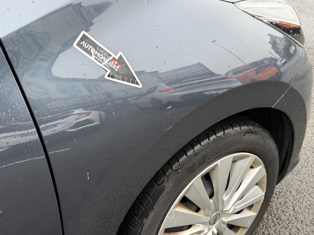 Nissan Micra 1.0 IG-T 100 ACENTA BVM5 — 34