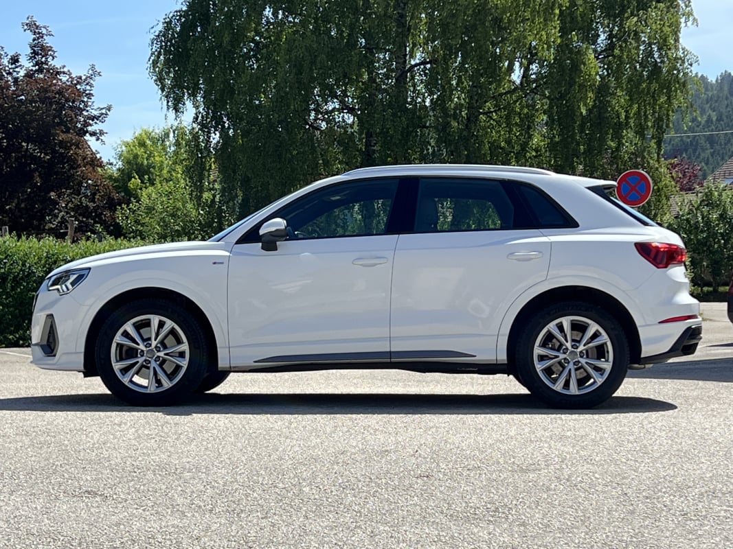 Audi Q3 40 tfsi 190ch QUATTRO S-TRONIC S-LINE — 2