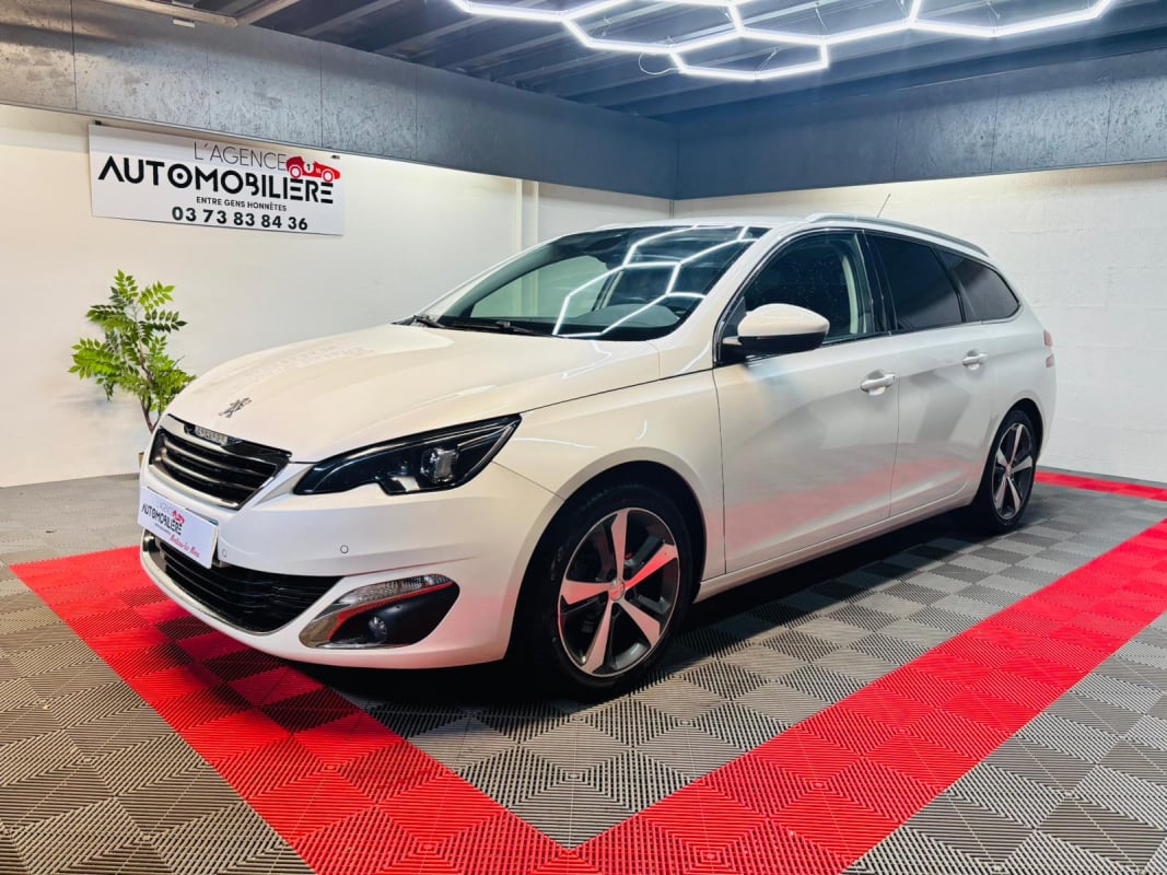 Peugeot 308 SW 1.2L 130CH ALLURE S&S 5P- GARANTIE 12 MOIS — 1