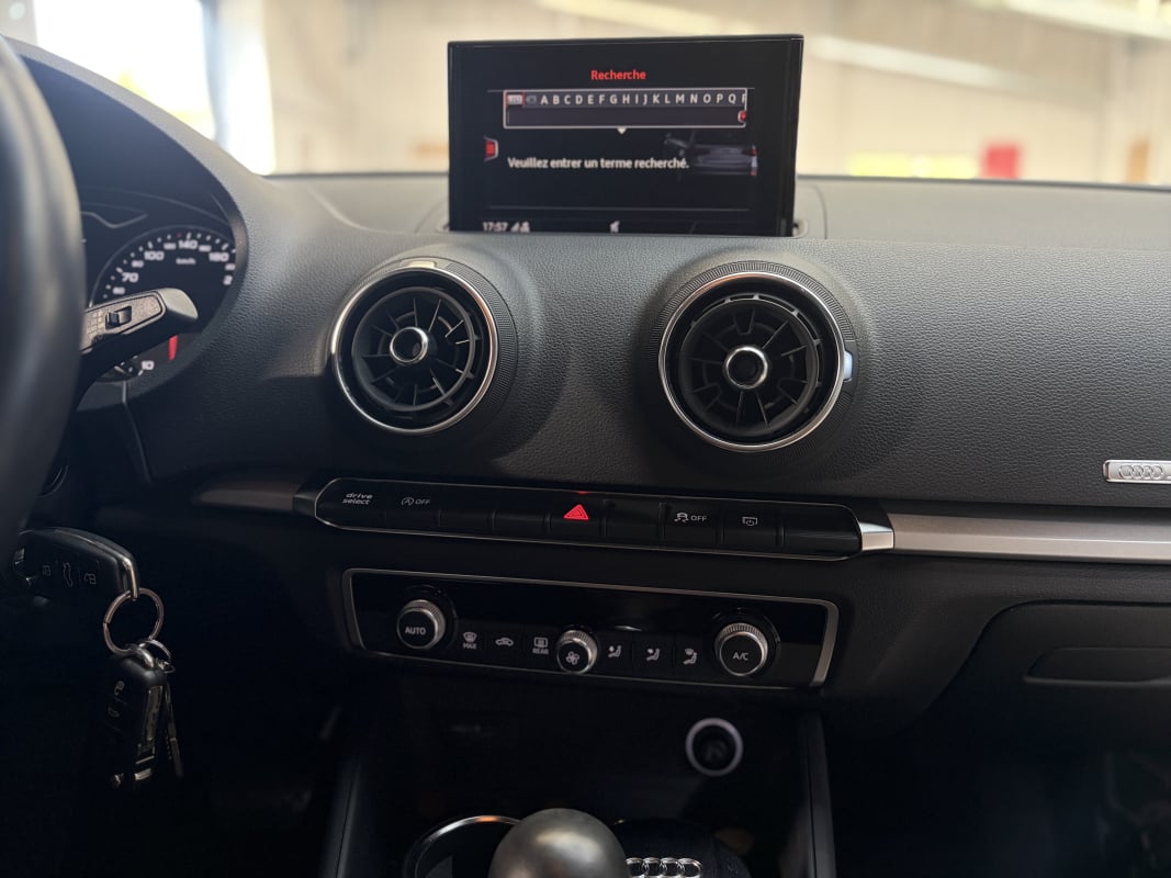 Audi A3 1.6 TDI S Tronic7 — 12