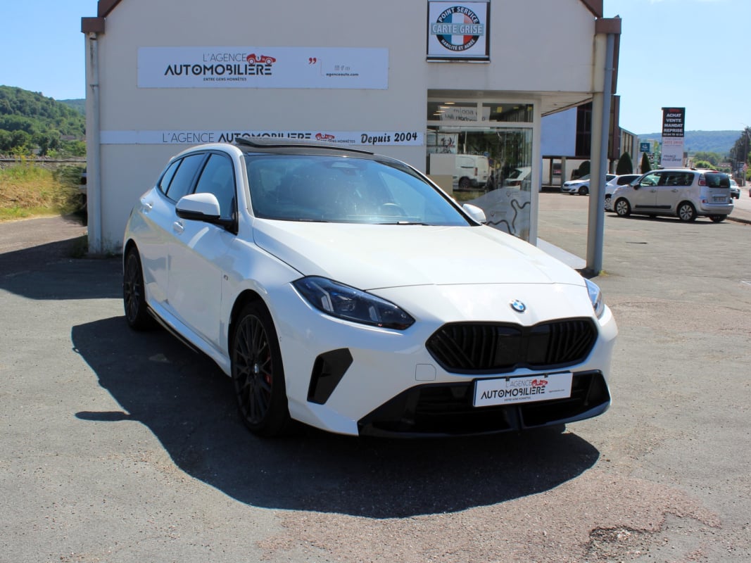 BMW Série 1 123 xDriveA 218 CH DKG7 M Sport *TOIT NOIR OUVRANT PANORAMIQUE