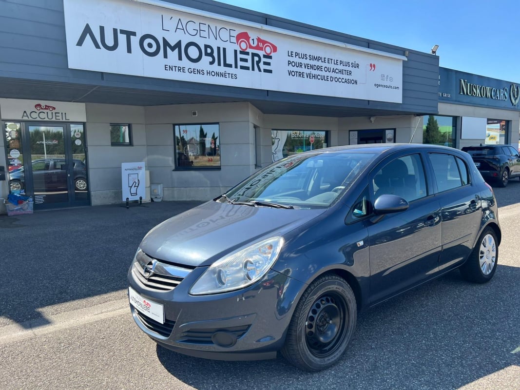 Opel Corsa IV 1.4 TWINPORT 5CV ENJOY 5P — 1