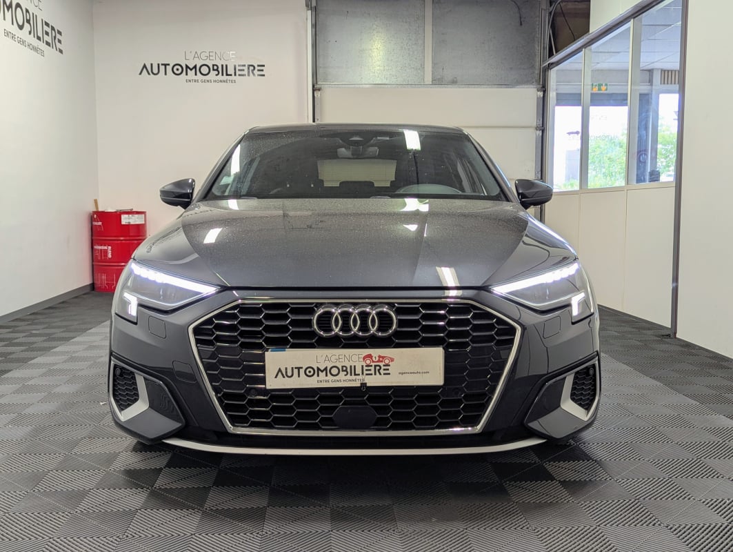 Audi A3 IV SPORTBACK 35 TFSI 150 MHEV DESIGN LUXE S TRONIC 7 — 2