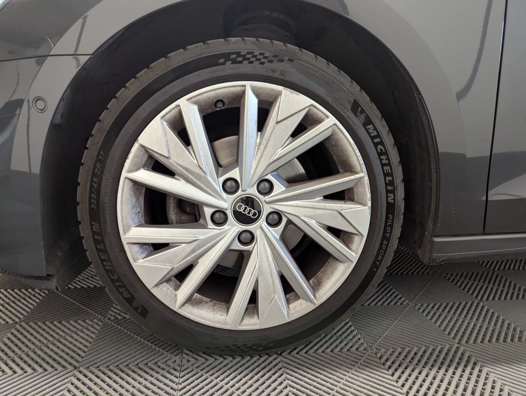 Audi A3 IV SPORTBACK 35 TFSI 150 MHEV DESIGN LUXE S TRONIC 7 — 29