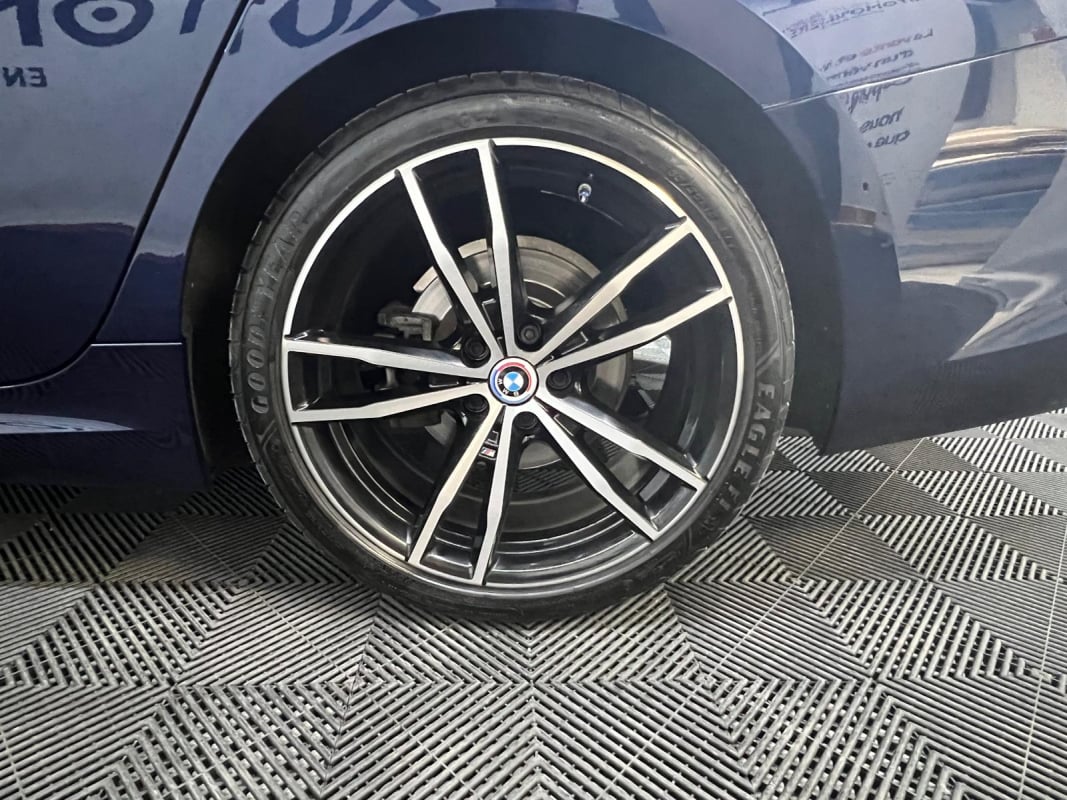 BMW Série 3 320dA 190ch M Sport — 28