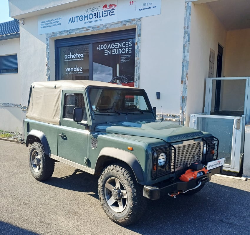 Land Rover Defender 2.4 TD4 Soft Top 122 CH 4X4 1ère main — 26