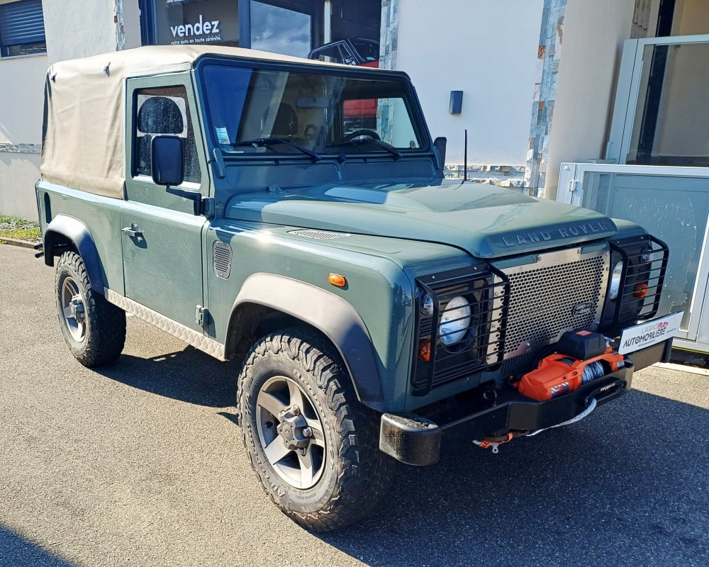 Land Rover Defender 2.4 TD4 Soft Top 122 CH 4X4 1ère main