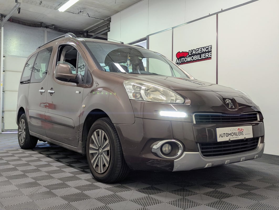 Peugeot Partner II 1.6 HDI 90 FAP STYLE TPMR — 2