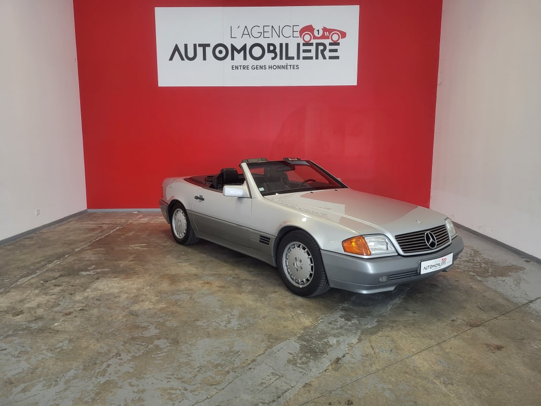 Mercedes-Benz 300 MERCEDES 300SL-24