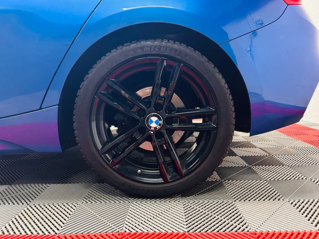 BMW Série 1 (F20) 118d 150 cv Pack M Sport Shadow Line – BVA – Ciel Étoilé – Suivi BMW — 22