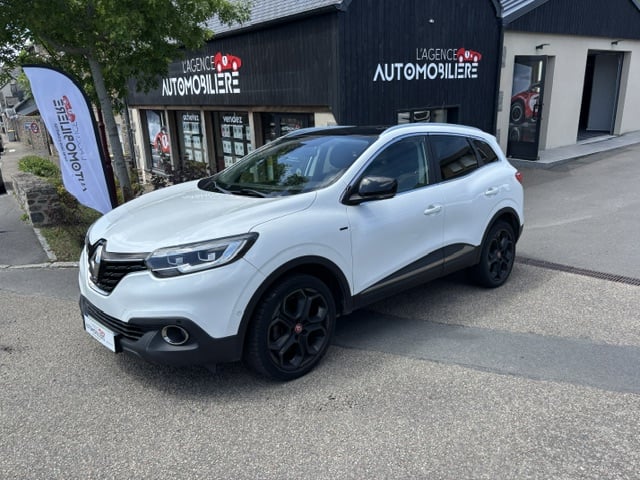 Renault Kadjar 1.2 TCE 130 ENERGY BLACK EDITION — 32