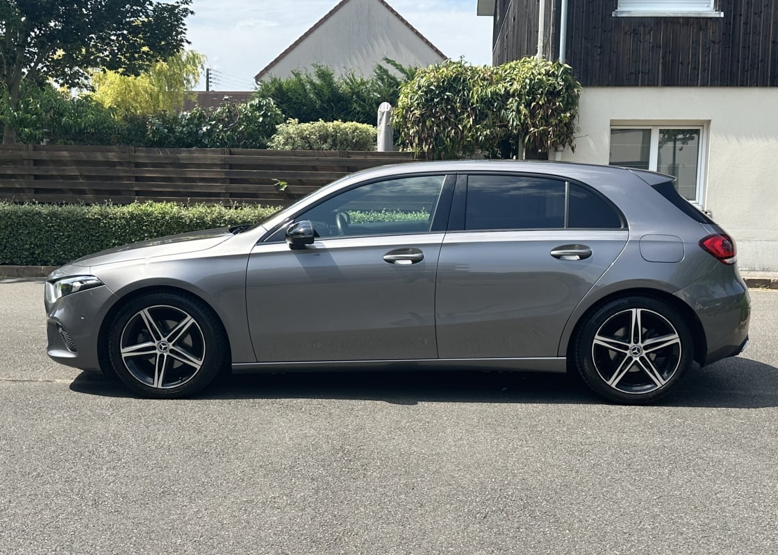 Mercedes-Benz Classe A IV 180 D PROGRESSIVE LINE 7G-DCT — 2