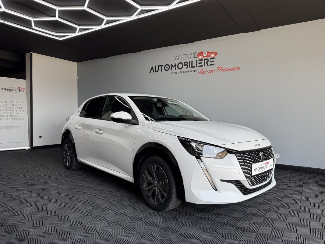 Peugeot e-208 II (P21) E-208 136 Ch STYLE
