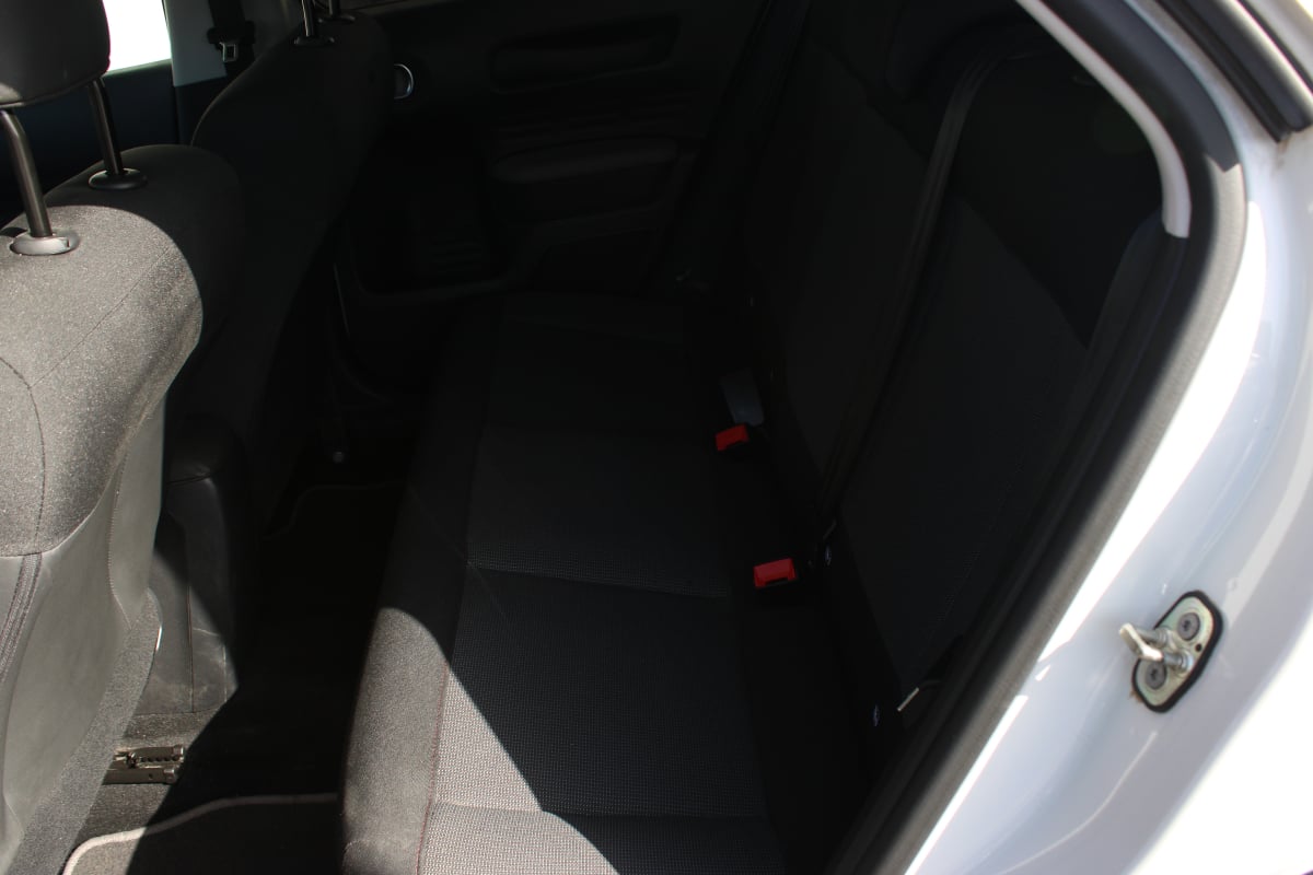 Citroen C4 Cactus 1.2 -110 FEEL BUSINESS START-STOP ( Distribution changée, Carplay, Caméra de recul ... ) — 26