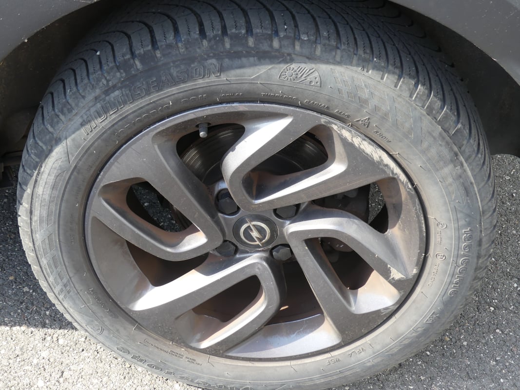 Opel Crossland x EDITION 2020 1.5 CDTI ecoTEC S&S 102 cv — 33