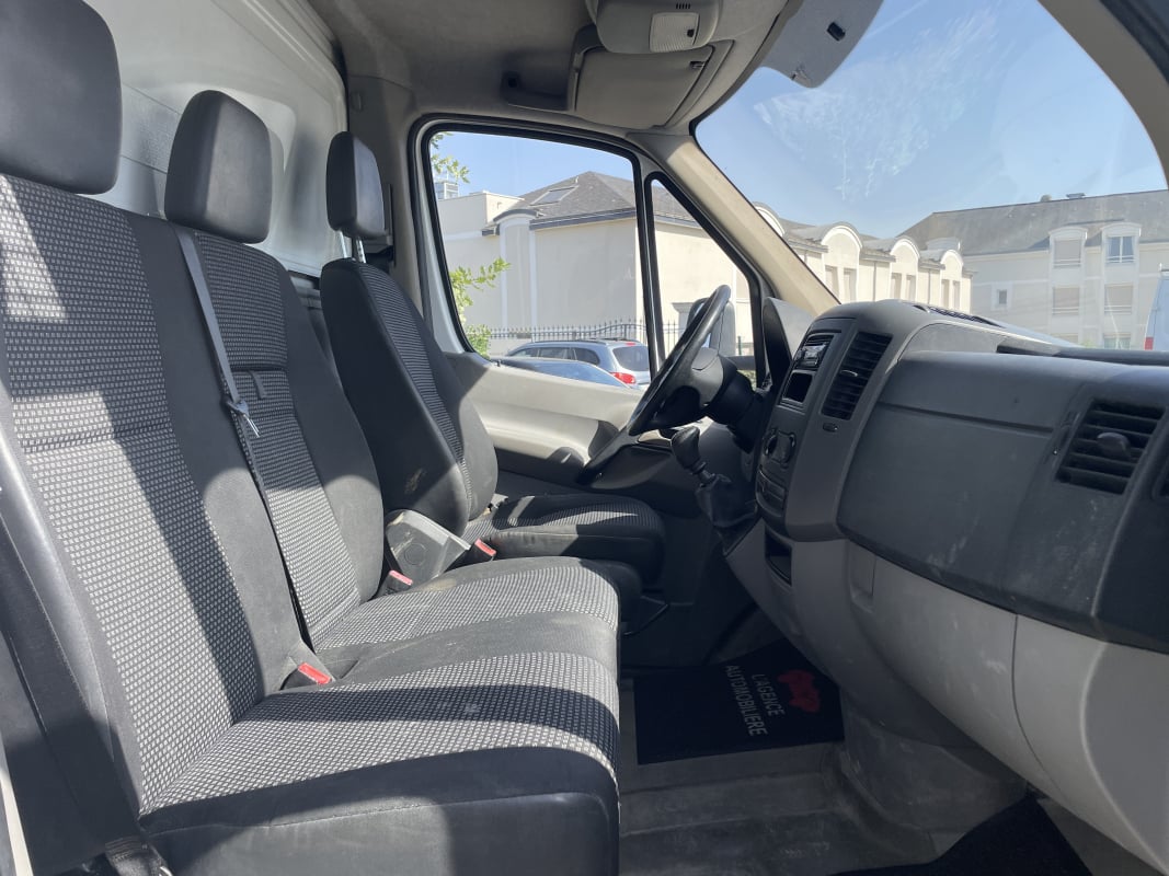 Mercedes-Benz Sprinter Plateau 43 515 CDI 2.2 D 150cv - Attelage Suivi Mercedes 1ère main 18 490 € HT — 15